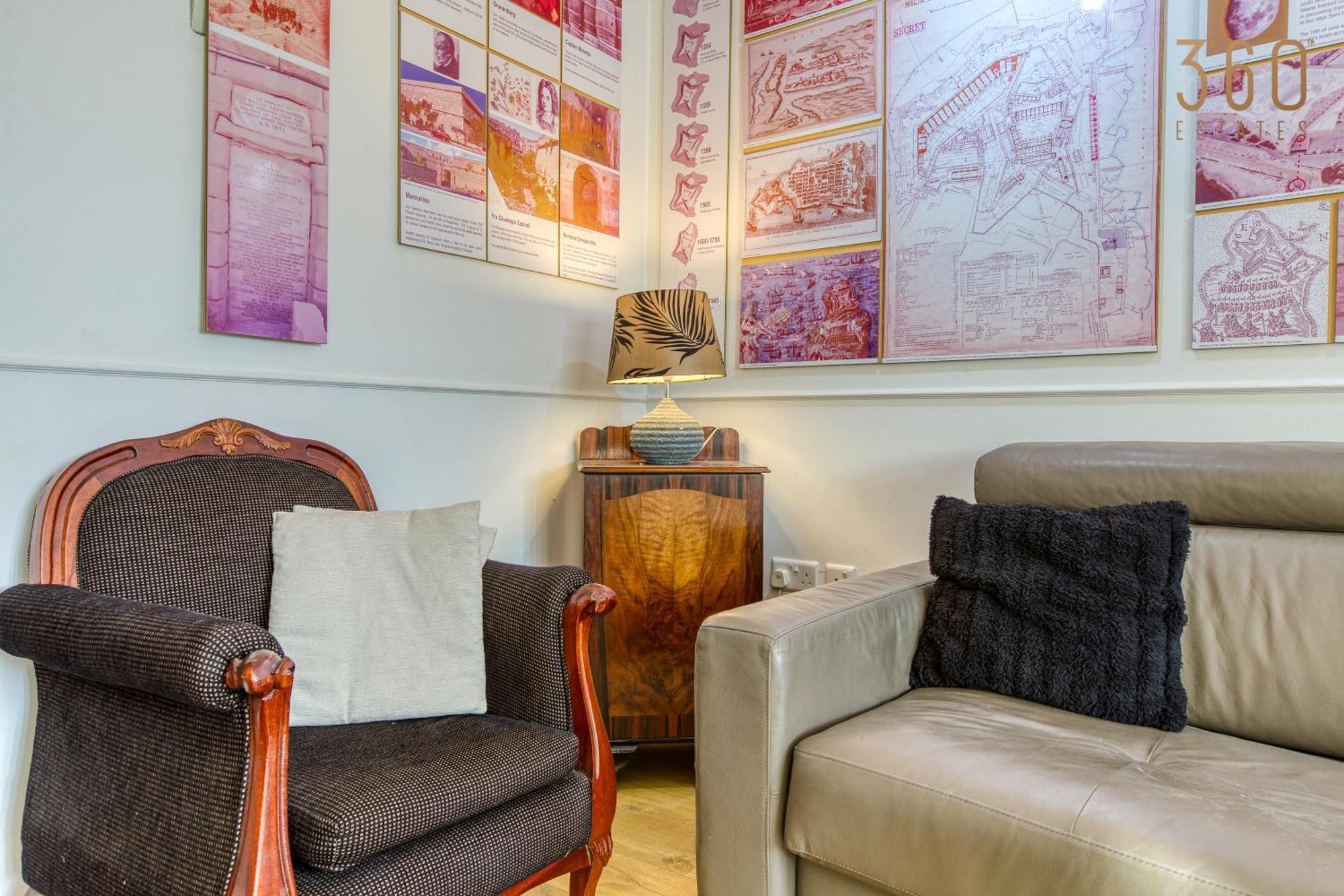 Comfortable 1Br Home With Maltese Balcony In Valletta By 360 Estates Exterior photo