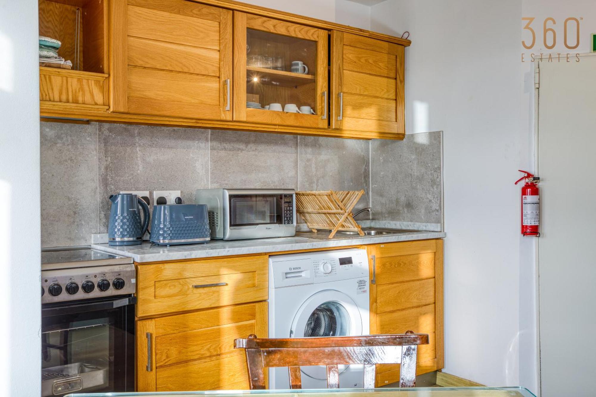 Comfortable 1Br Home With Maltese Balcony In Valletta By 360 Estates Exterior photo